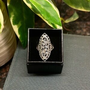 925 Sterling Silver North/South Ring with Dragonflies, Roses, and other Florals